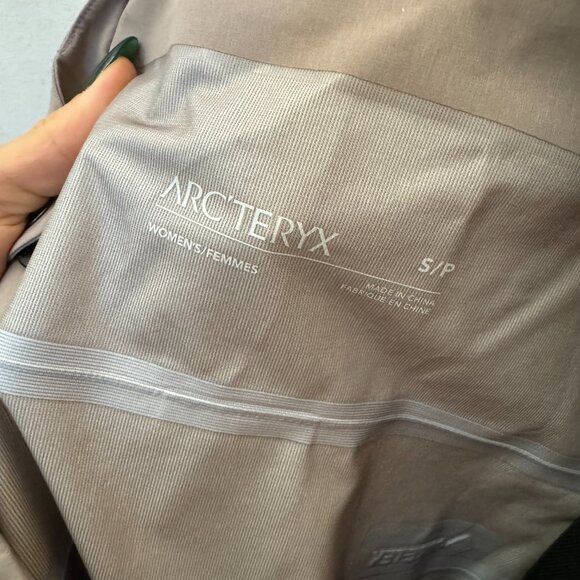 Arc'teryx Incendia Bib Pant Women's | Size SMALL LIKE NEW! - Picture 6 of 10